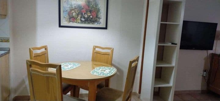 Apartment for rent in Parque de la Paloma, Spain - Image 9