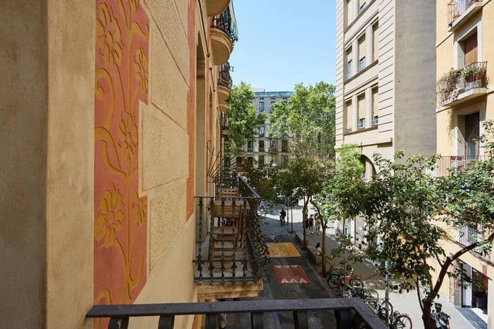 1 bedroom apartment for rent in Sant Antoni, Spain - Image 12