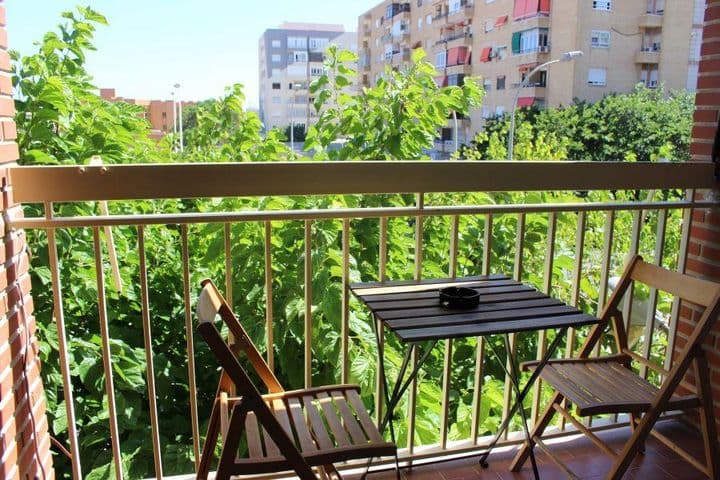 3 bedrooms apartment for rent in Valencia, Spain - Image 8