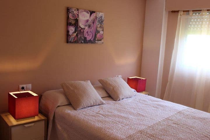 3 bedrooms apartment for rent in Valencia, Spain - Image 12