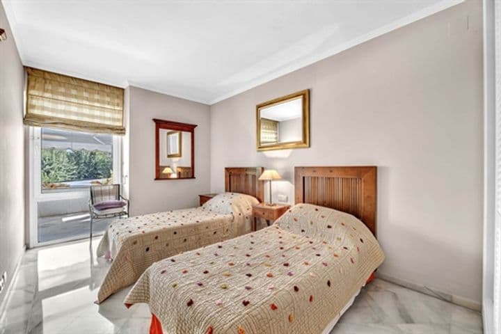 3 bedrooms apartment for sale in Marbella, Spain - Image 10