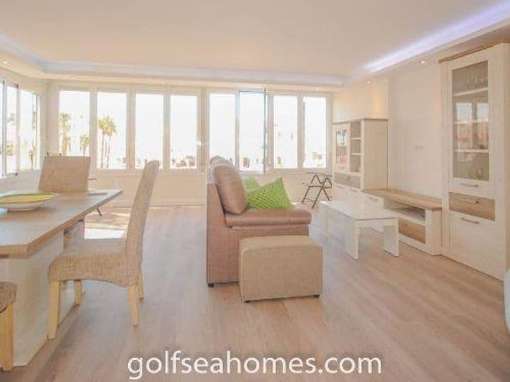 2 bedrooms apartment for rent in Benalmadena Costa, Spain - Image 2