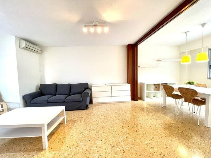 4 bedrooms apartment for rent in Valencia, Spain - Image 3