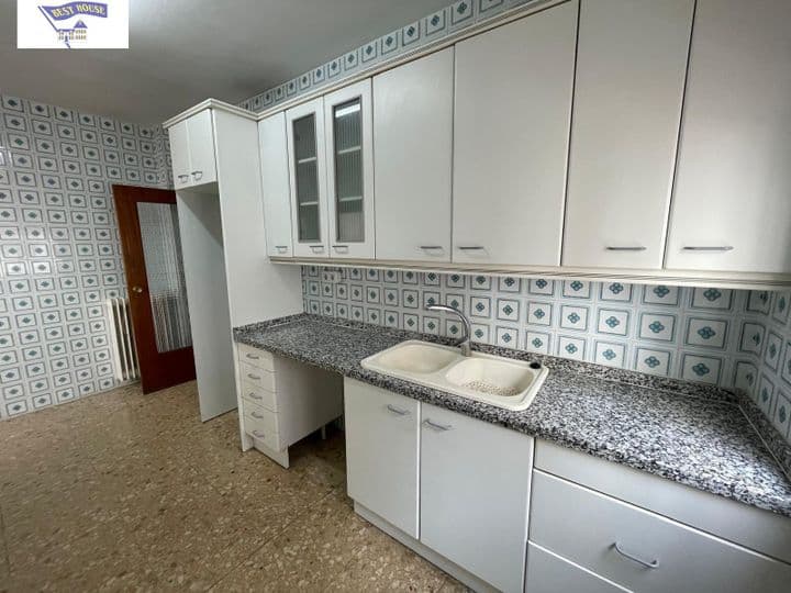 4 bedrooms apartment for sale in Albacete, Spain - Image 3