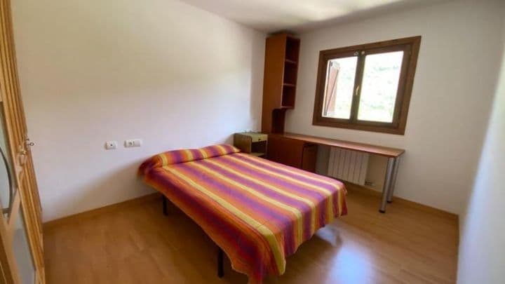 2 bedrooms apartment for rent in Huesca, Spain - Image 5