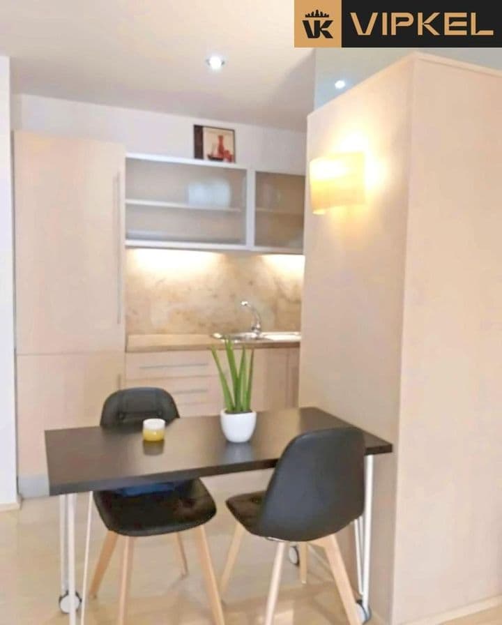 1 bedroom apartment for sale in Santa Cruz de Tenerife, Spain - Image 2