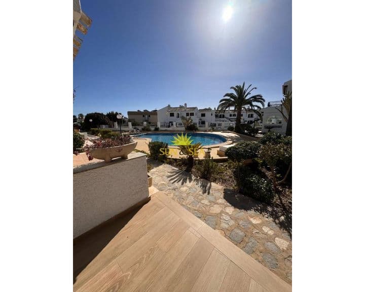 2 bedrooms house for rent in Cabo Roig, Spain - Image 2