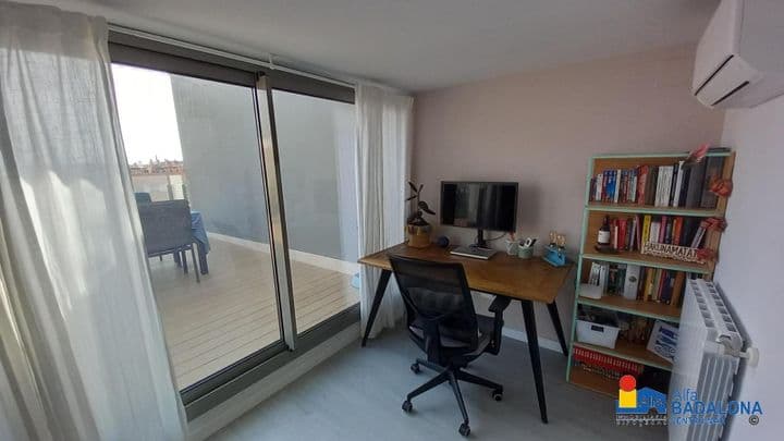 3 bedrooms house for rent in Badalona, Spain - Image 11