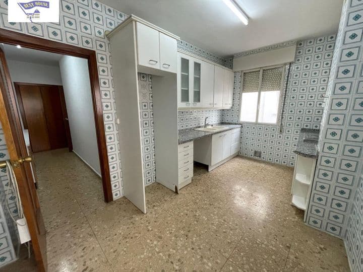 4 bedrooms apartment for sale in Albacete, Spain - Image 2