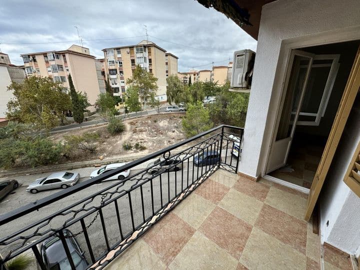 3 bedrooms apartment for sale in Distrito 2, Spain - Image 2