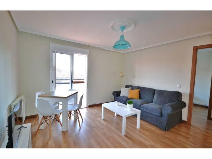 3 bedrooms apartment for rent in Palencia, Spain - Image 8