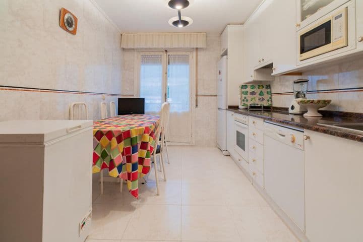 4 bedrooms apartment for sale in Navarre, Spain - Image 8