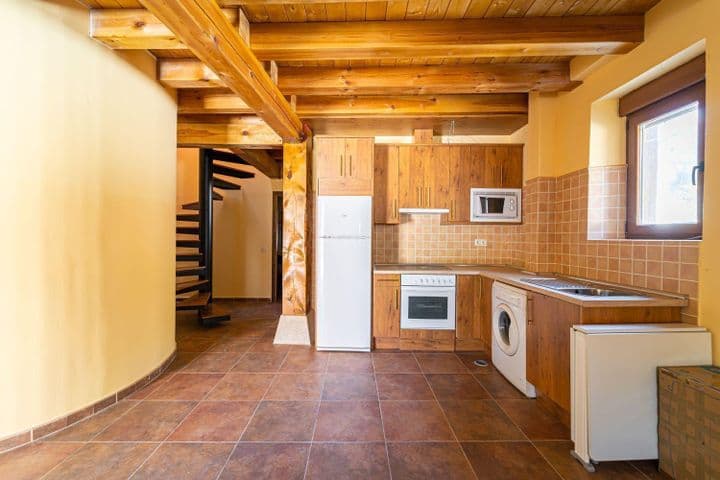 3 bedrooms house for sale in Madrid, Spain - Image 2