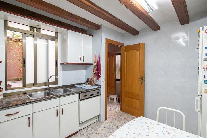 4 bedrooms apartment for sale in Ciutat Vella, Spain - Image 9