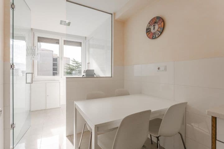 4 bedrooms apartment for sale in Cuenca de Pamplona, Spain - Image 7