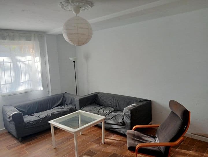 3 bedrooms apartment for rent in Seville, Spain