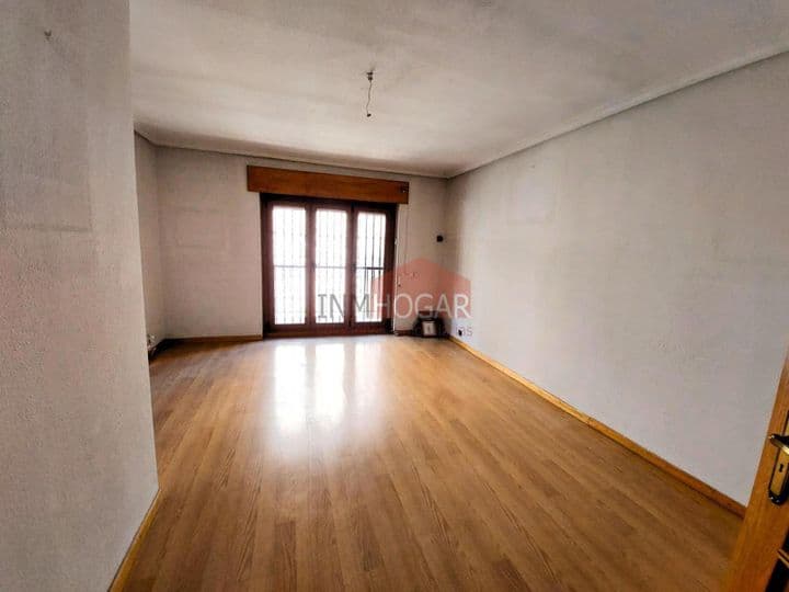 3 bedrooms apartment for sale in Avila, Spain - Image 3