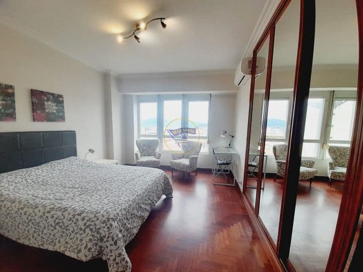 4 bedrooms apartment for sale in Vigo, Spain - Image 10