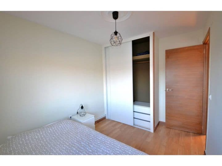 3 bedrooms apartment for rent in Palencia, Spain - Image 5