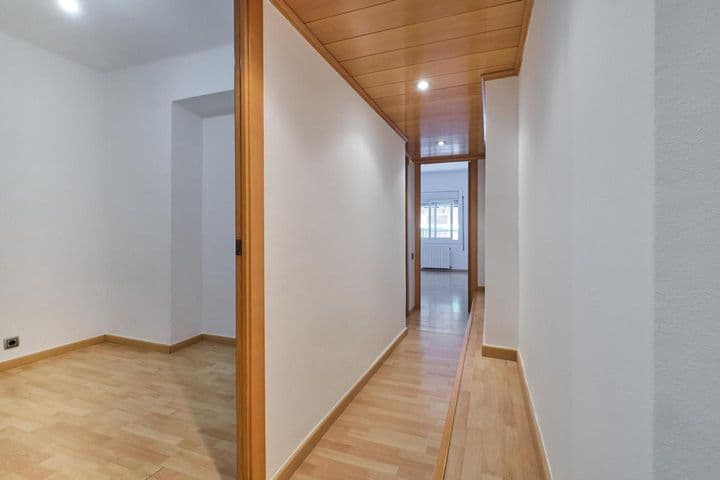 3 bedrooms apartment for sale in Sants-Montjuic, Spain - Image 8