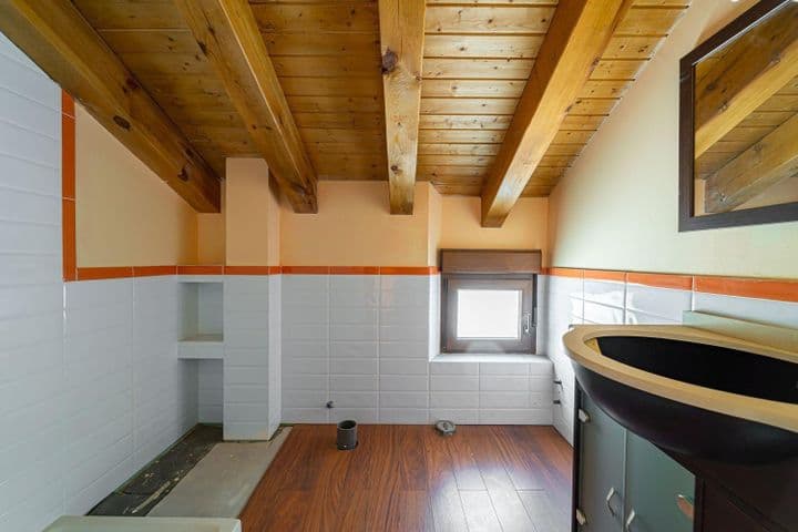 3 bedrooms house for sale in Madrid, Spain - Image 9