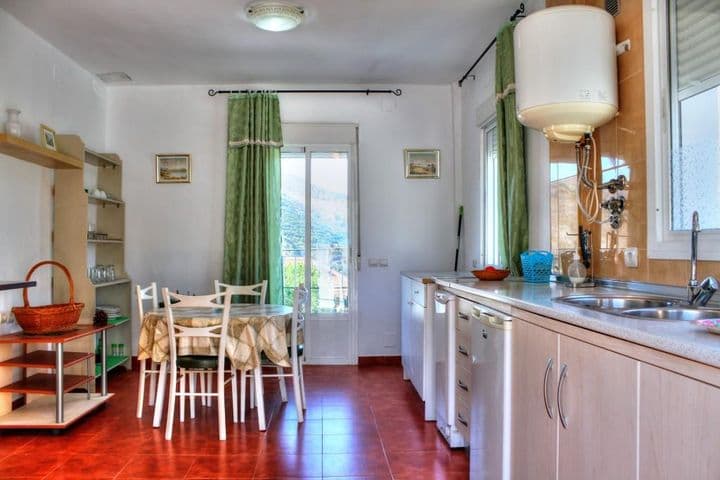 4 bedrooms house for rent in Canillas de Aceituno, Spain - Image 9