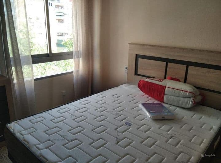 3 bedrooms apartment for rent in Granada, Spain - Image 9