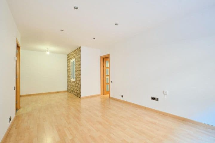 3 bedrooms apartment for sale in Sants-Montjuic, Spain - Image 5