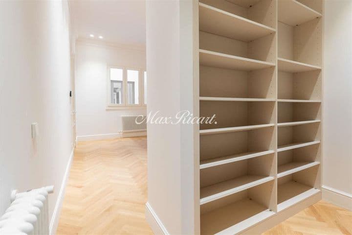 2 bedrooms apartment for sale in Barcelona, Spain - Image 9