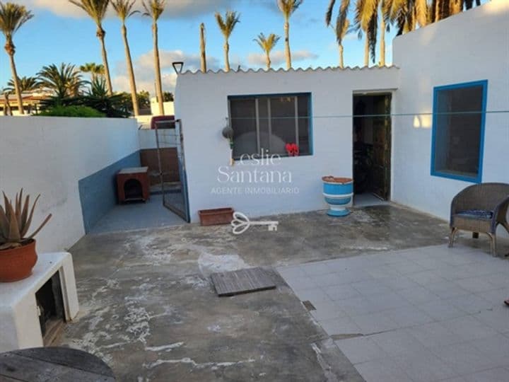 House for sale in La Oliva, Spain - Image 6