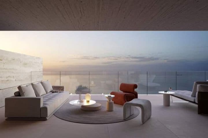 3 bedrooms apartment for sale in La Duquesa, Spain - Image 2