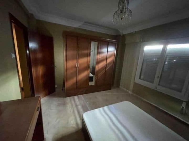 4 bedrooms apartment for sale in Zaragoza, Spain - Image 4