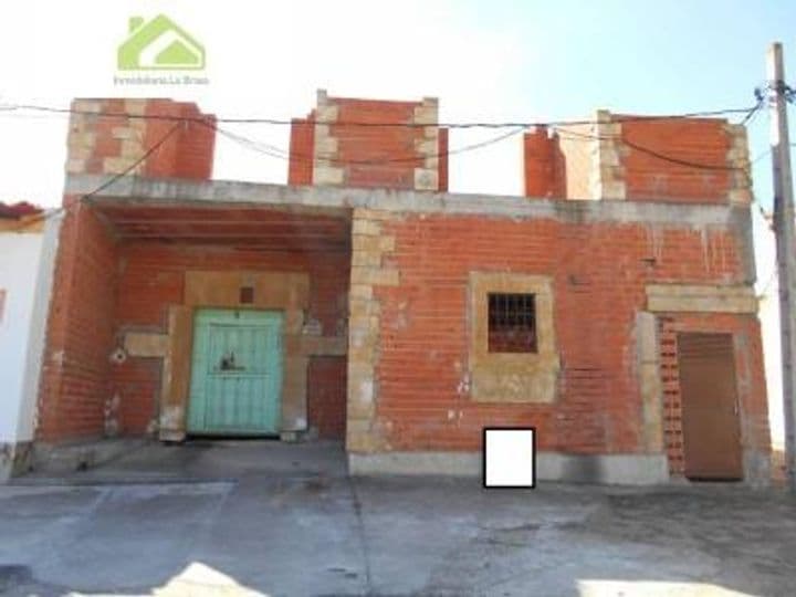 House for sale in Zamora, Spain - Image 2