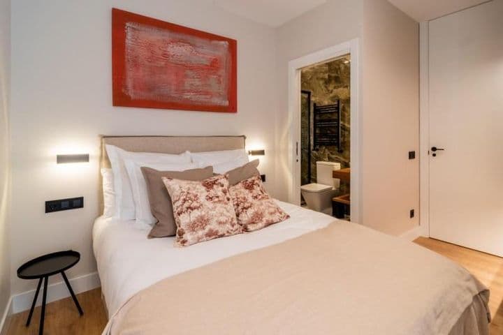 3 bedrooms apartment for sale in Madrid, Spain - Image 6