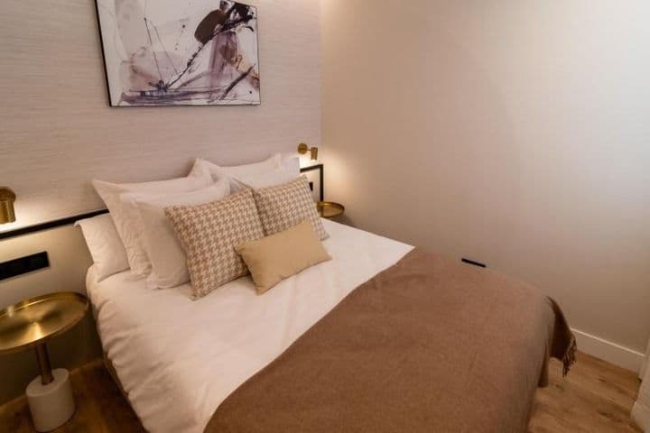 3 bedrooms apartment for sale in Madrid, Spain - Image 10