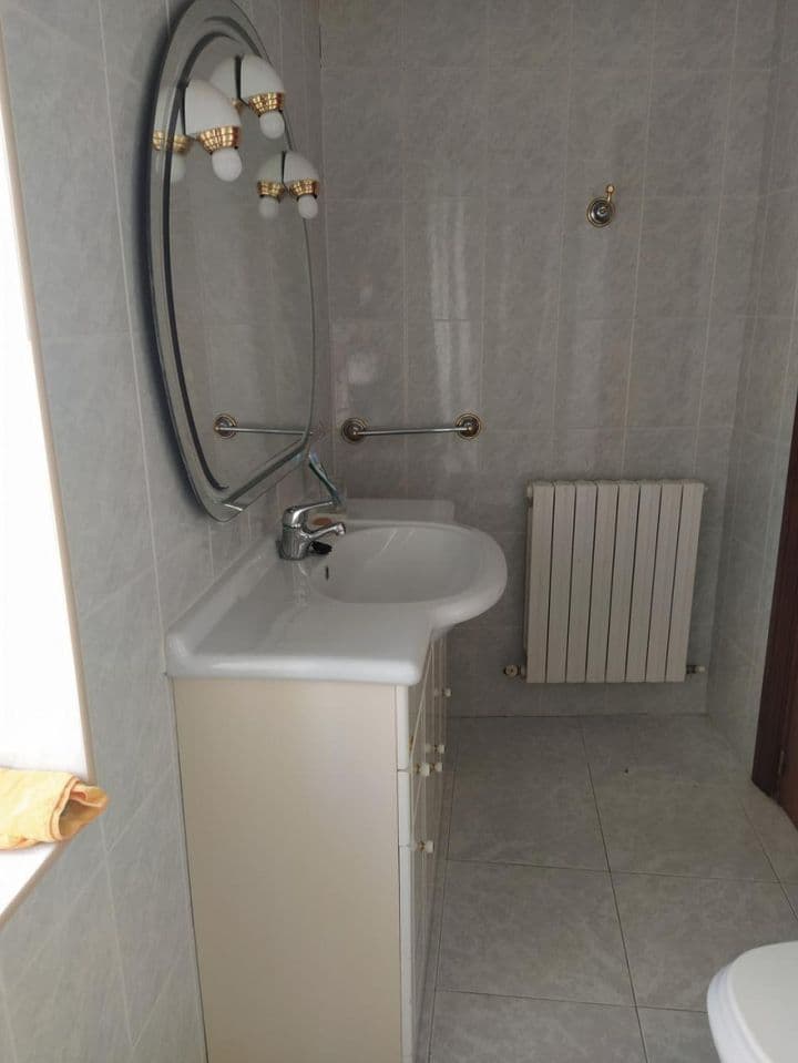 3 bedrooms apartment for sale in Navarre, Spain - Image 11