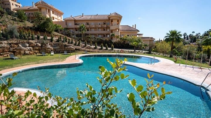 2 bedrooms apartment for sale in Nueva Andalucia, Spain - Image 5