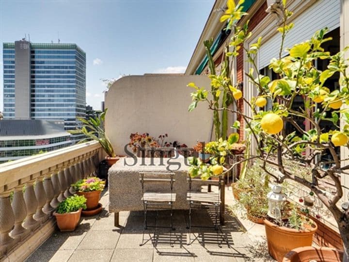 3 bedrooms apartment for sale in Barcelona, Spain - Image 2