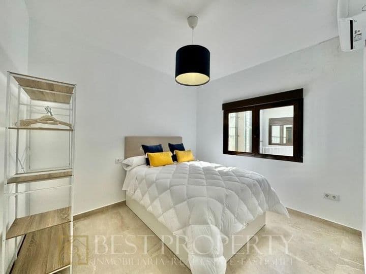 2 bedrooms apartment for rent in Jaen, Spain - Image 7