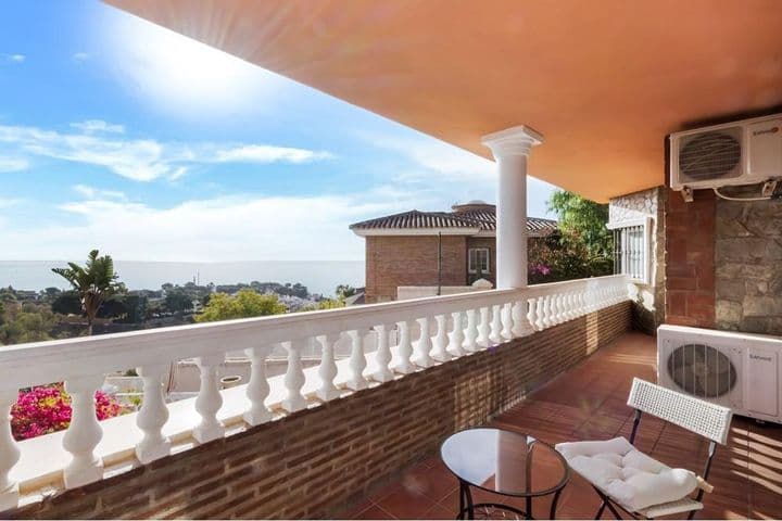 6 bedrooms house for rent in Benalmadena, Spain - Image 9