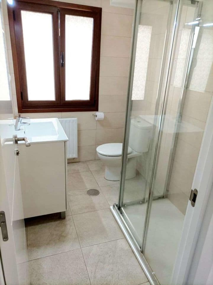 3 bedrooms apartment for sale in Oviedo, Spain - Image 11