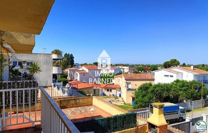 Apartment for sale in Empuriabrava, Spain - Image 4