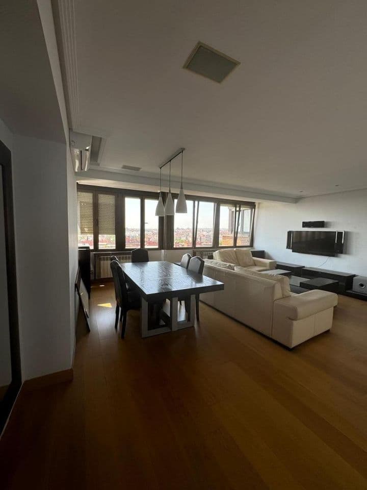 1 bedroom apartment for sale in Madrid, Spain - Image 2