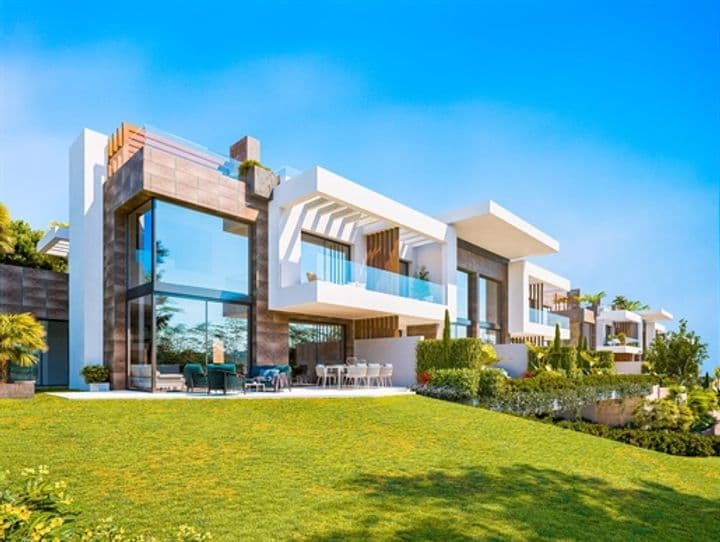 4 bedrooms house for sale in Marbella, Spain - Image 10