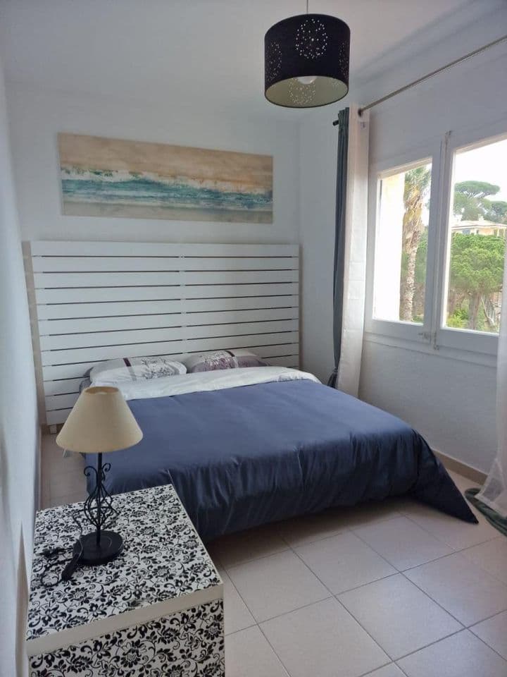 2 bedrooms house for rent in Lloret de Mar, Spain - Image 8