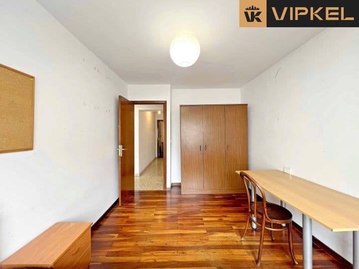 4 bedrooms apartment for sale in Santiago de Compostela, Spain - Image 10