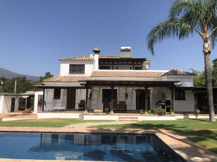 4 bedrooms house for sale in Estepona, Spain - Image 2