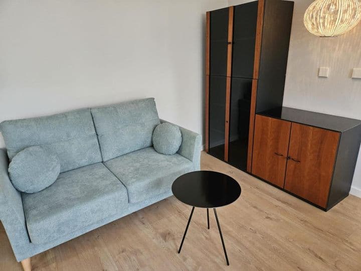 1 bedroom apartment for rent in Santiago de Compostela, Spain - Image 8