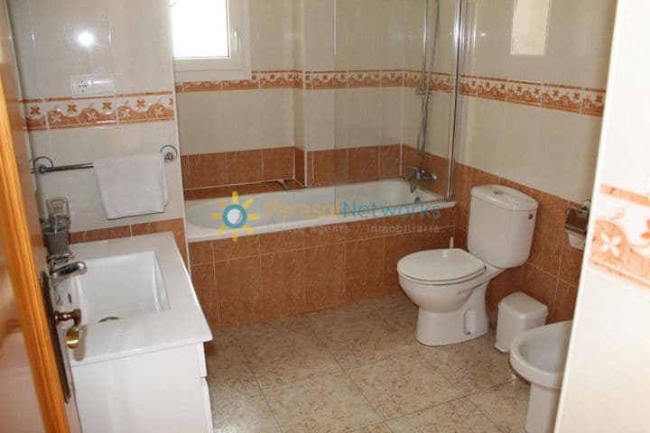 3 bedrooms apartment for rent in Denia, Spain - Image 6