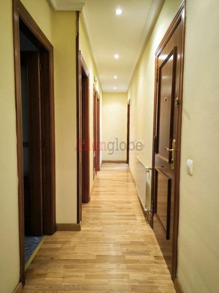 2 bedrooms apartment for sale in Oviedo, Spain - Image 11